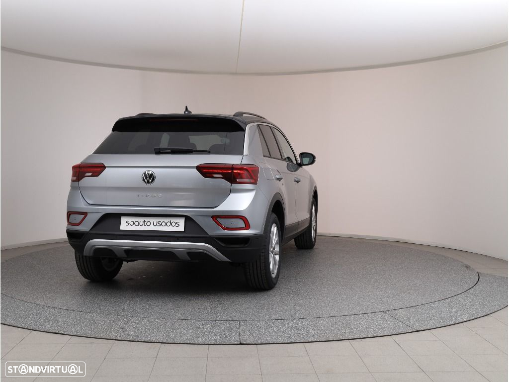 VW T-Roc 1.0 TSI Urban - 12