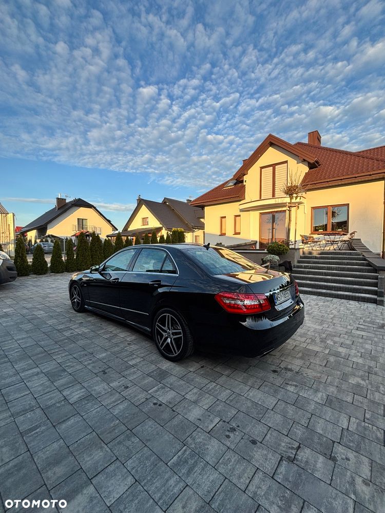 Mercedes-Benz Klasa E 350 CDI BlueEff Avantgarde - 28