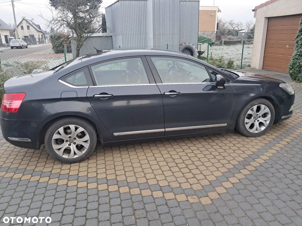 Citroën C5 HDi 135 FAP Exclusive - 4