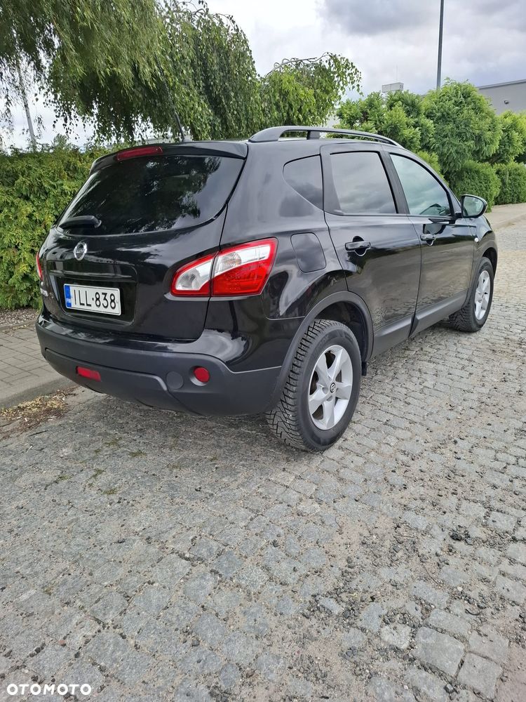 Nissan Qashqai - 4