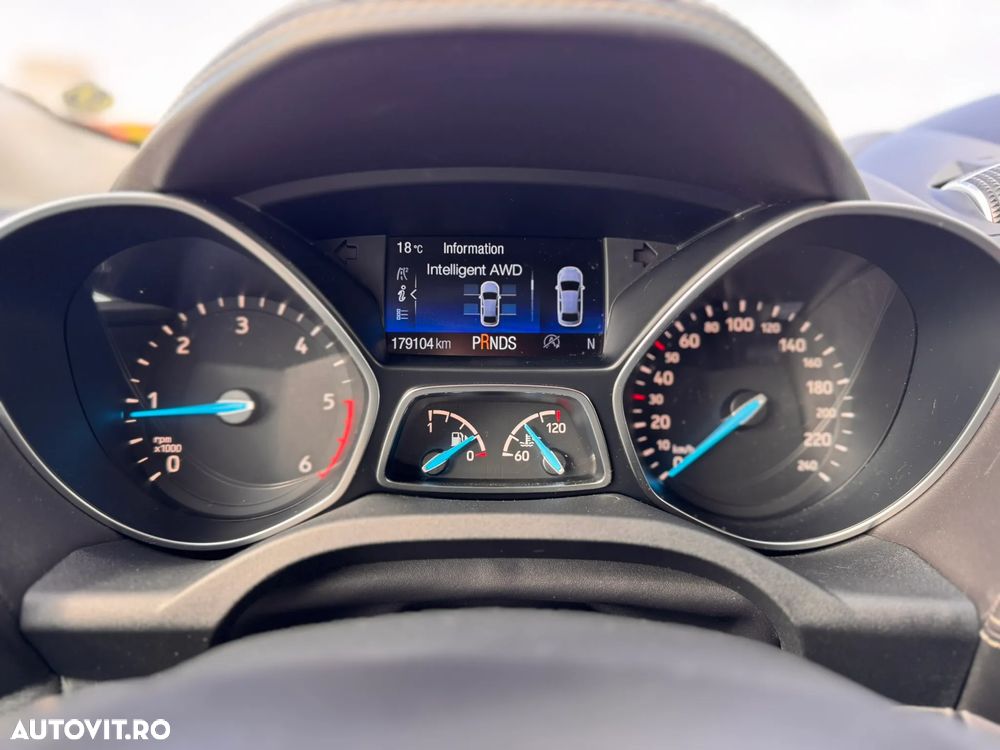 Ford Kuga 2.0 TDCi 4x4 Aut. Vignale - 23