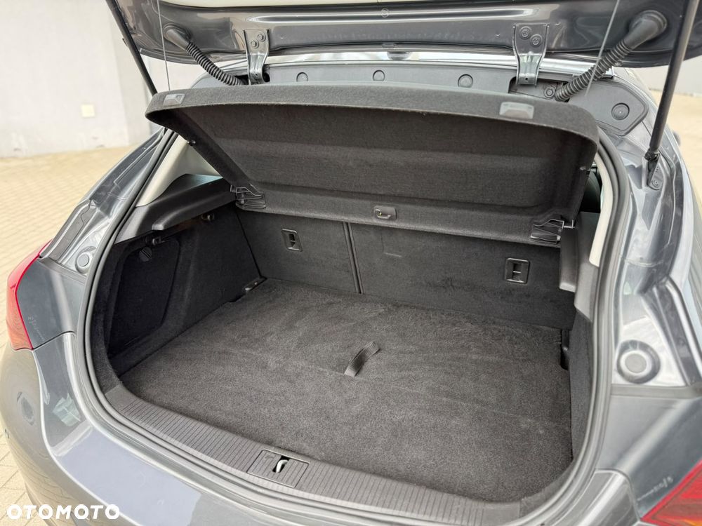 Opel Astra 2.0 CDTI DPF Automatik Cosmo - 18
