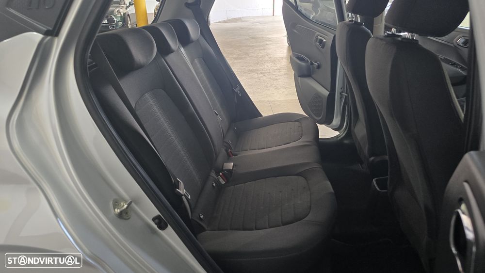 Hyundai i10 1.0 Comfort (TT) - 23