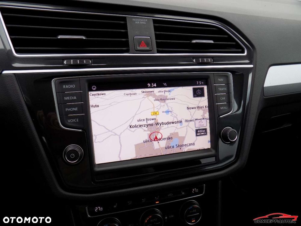 Volkswagen Tiguan - 26