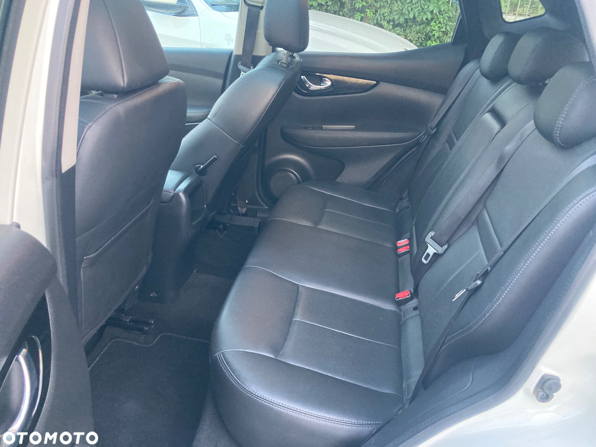 Nissan Qashqai 1.5 dCi Tekna - 9