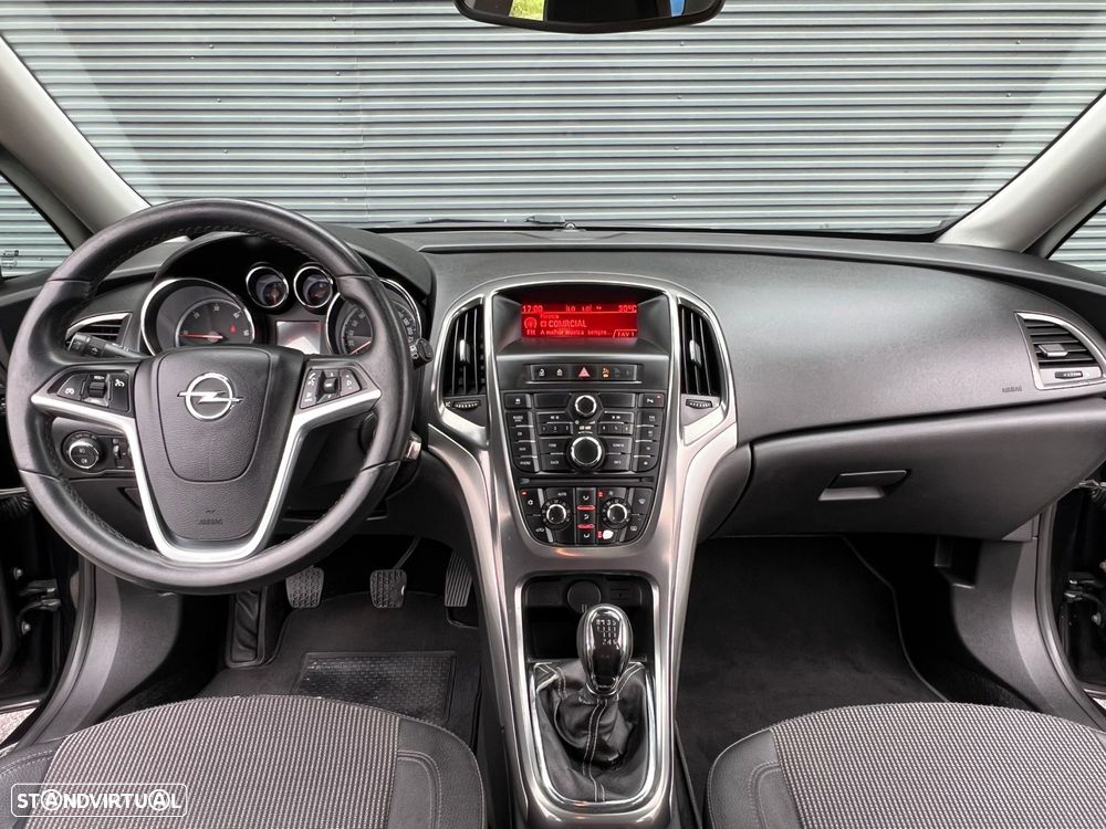 Opel Astra Sports Tourer 1.7 CDTi Cosmo - 14