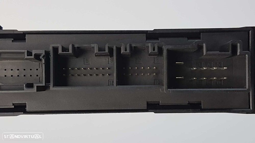 MOTOR ELEVADOR TRASEIRO DIREITO VOLKSWAGEN TOUAREG (7L6) V6 TDI - 4