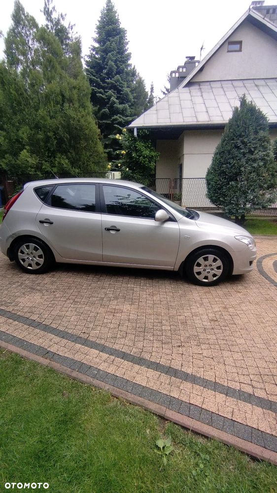Hyundai i30 1.6 CRDi Classic - 4