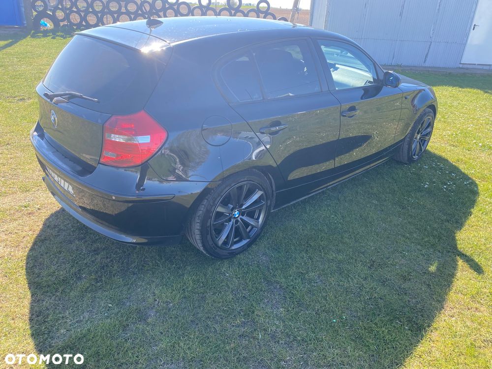 BMW Seria 1 118d - 17