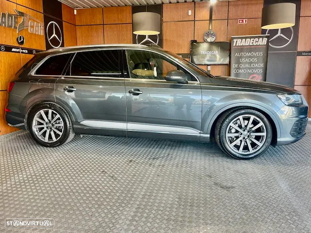 Audi Q7 3.0 TDI quattro S-line Tiptronic 7L - 30