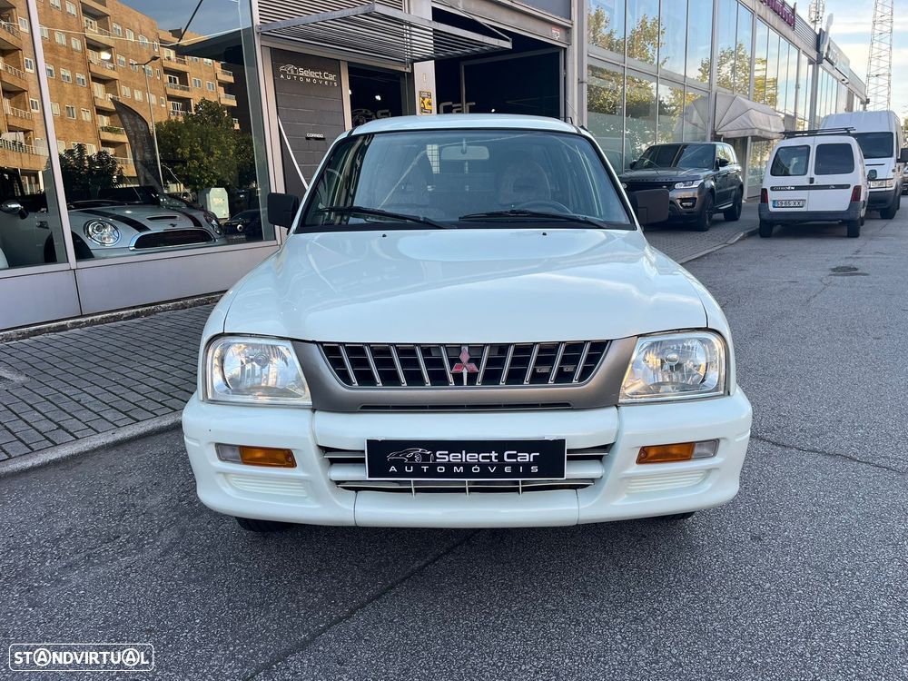 Mitsubishi L200 2.5 TD CD VE - 3