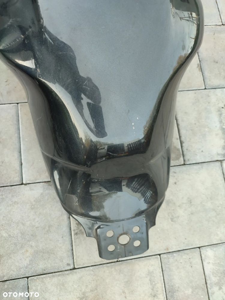 Bak, zbiornik paliwa Suzuki SV650 - 11