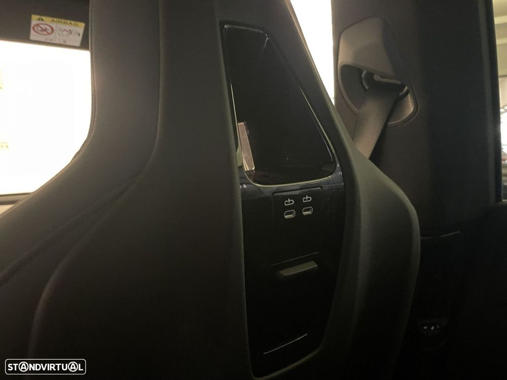 BMW iX xDrive 50 Pack Desportivo - 21