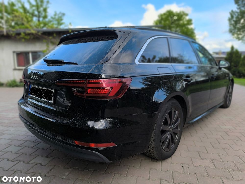 Audi A4 Avant 1.4 TFSI S tronic sport - 2