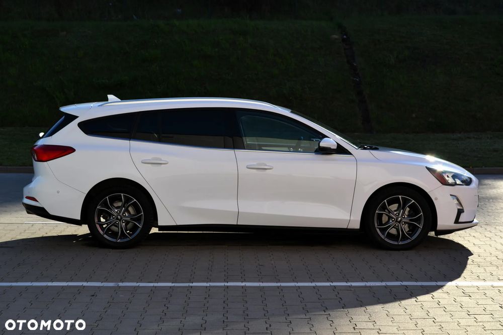 Ford Focus 2.0 TDCi Titanium ASS PowerShift - 28