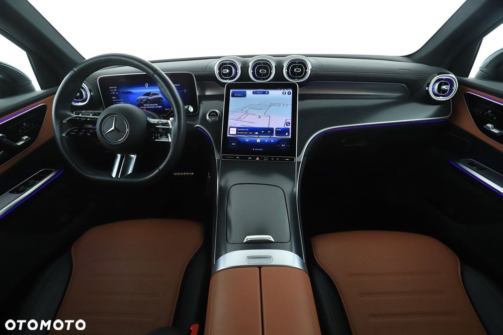 Mercedes-Benz GLC - 24