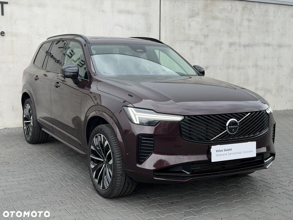 Volvo XC 90 - 8