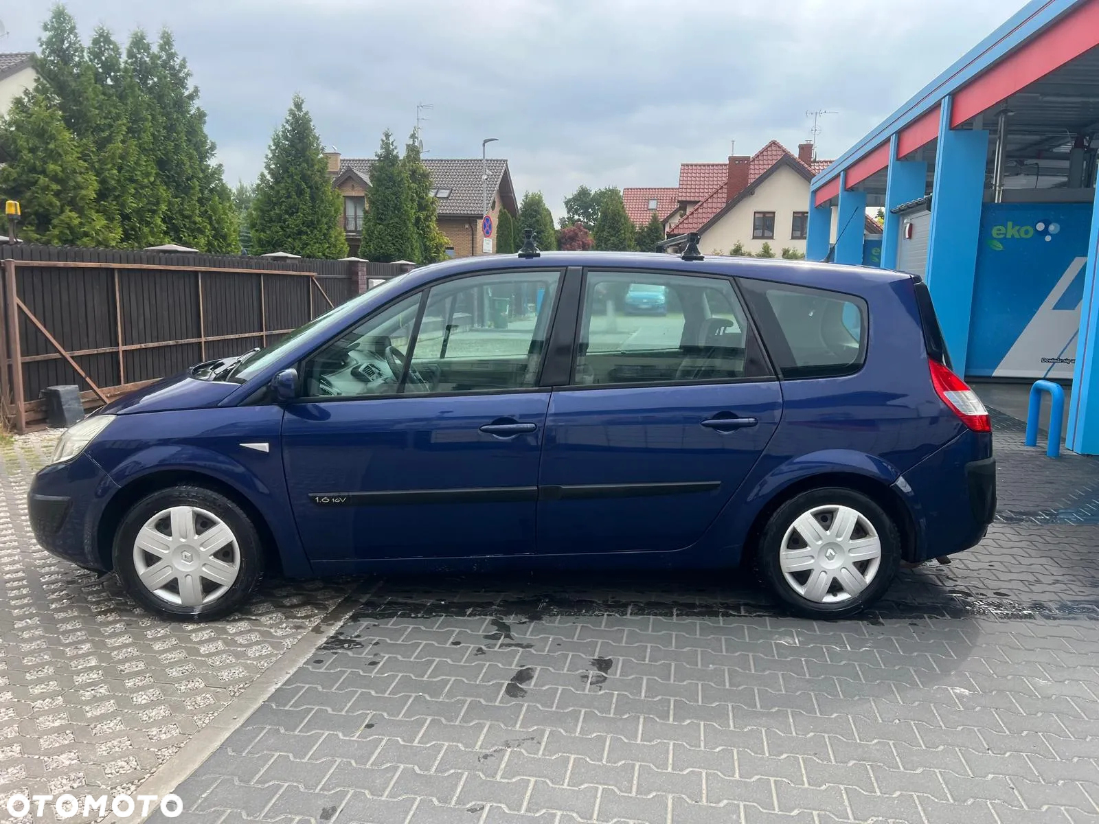 Renault Scenic 1.6 16V 110 Dynamique - 14