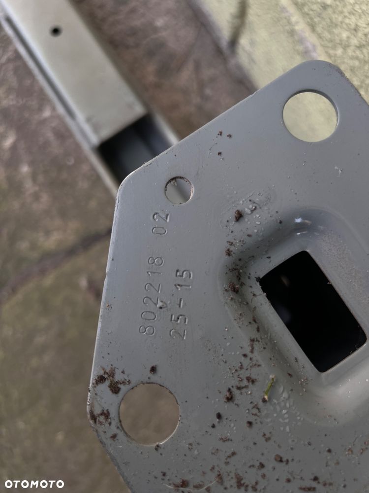 BELKA ZDERZAKA TYLNA RENAULT ESPACE 5 - 6