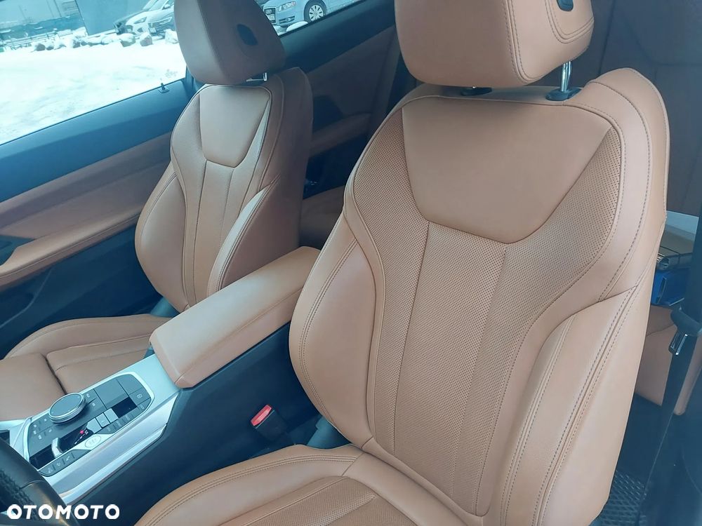 BMW Seria 4 M440i xDrive - 14