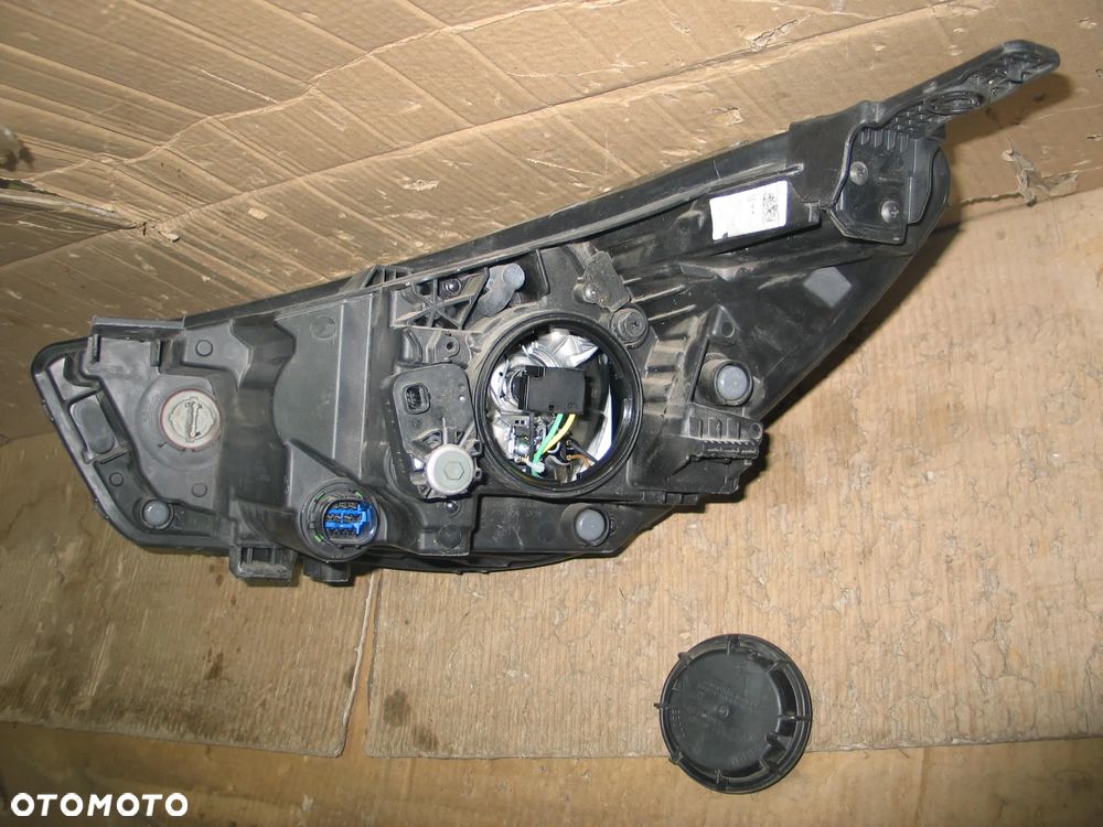 lampa przod kia rio 4 IV 16r.- 92102-H8 europa - 16