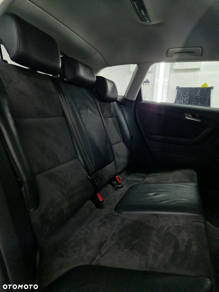 Audi A3 Sportback 1.6 TDI DPF Ambiente - 12