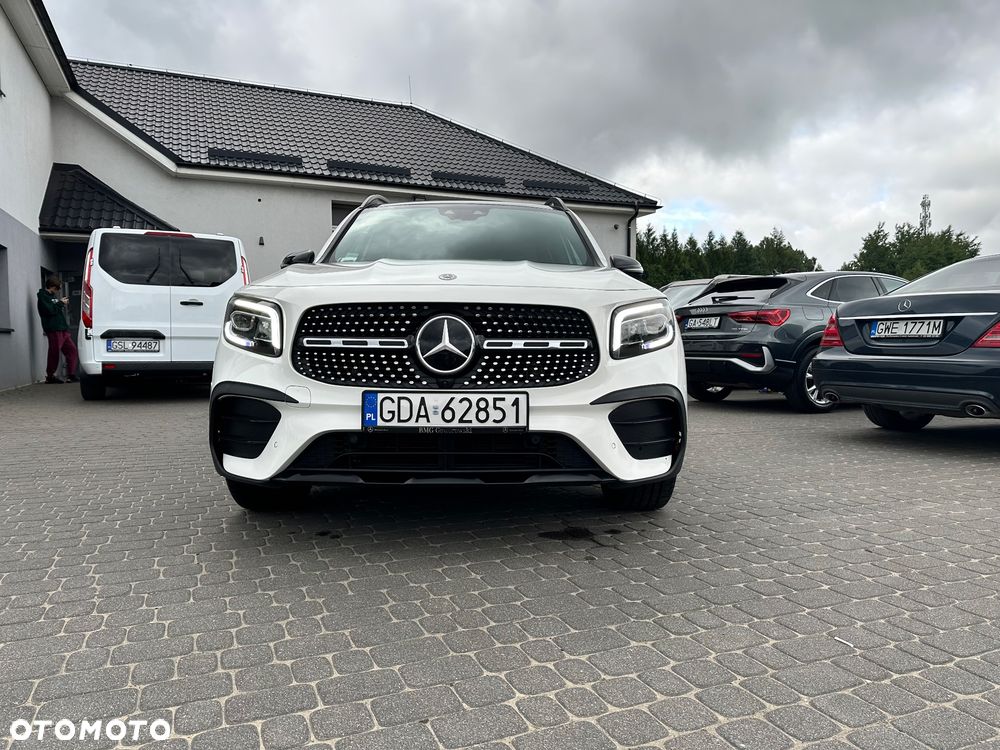 Mercedes-Benz GLB 250 4-Matic AMG Line 8G-DCT - 1