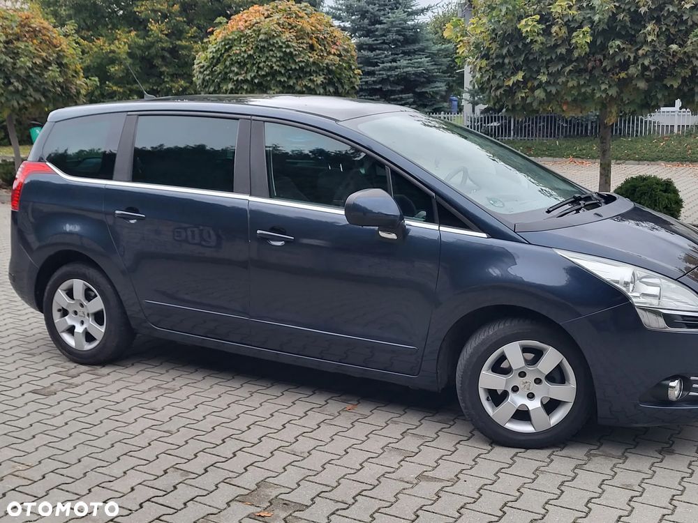Peugeot 5008 1.6 HDi Premium - 13