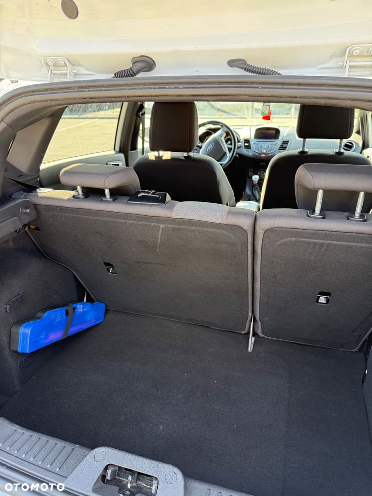 Ford Fiesta 1.5 TDCi Titanium - 11