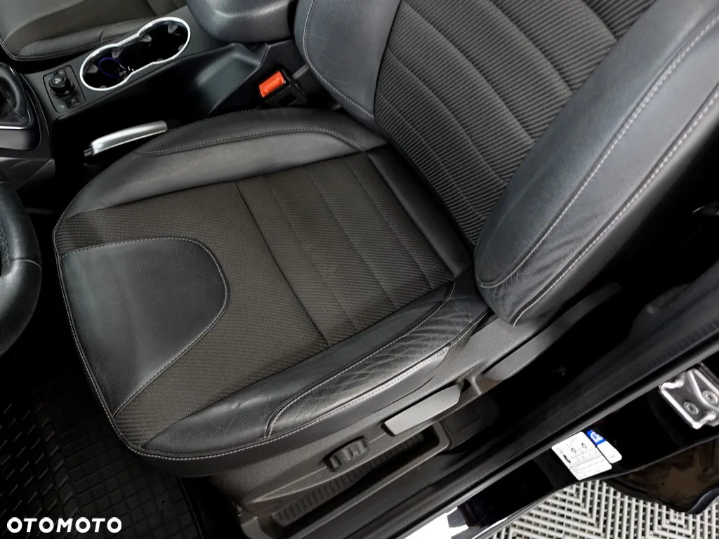 Ford Kuga 2.0 TDCi 4WD Titanium - 15