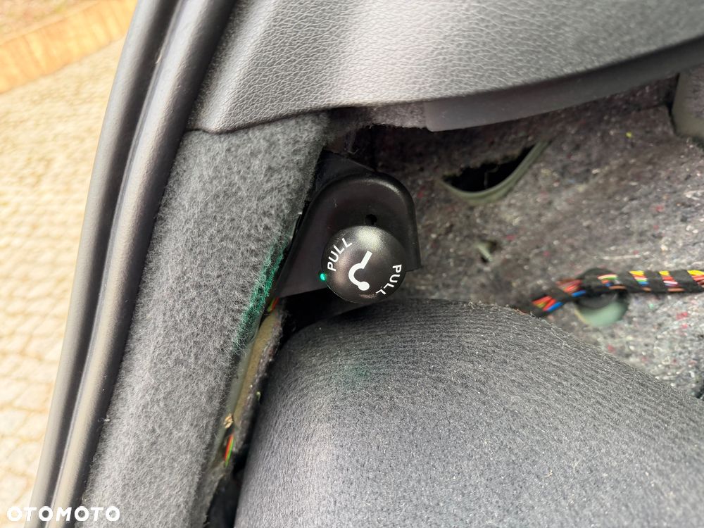 Audi Q3 2.0 TDI sport - 26