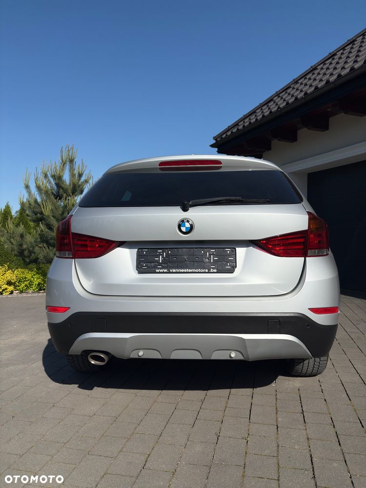 BMW X1 xDrive18d Sport Line - 6