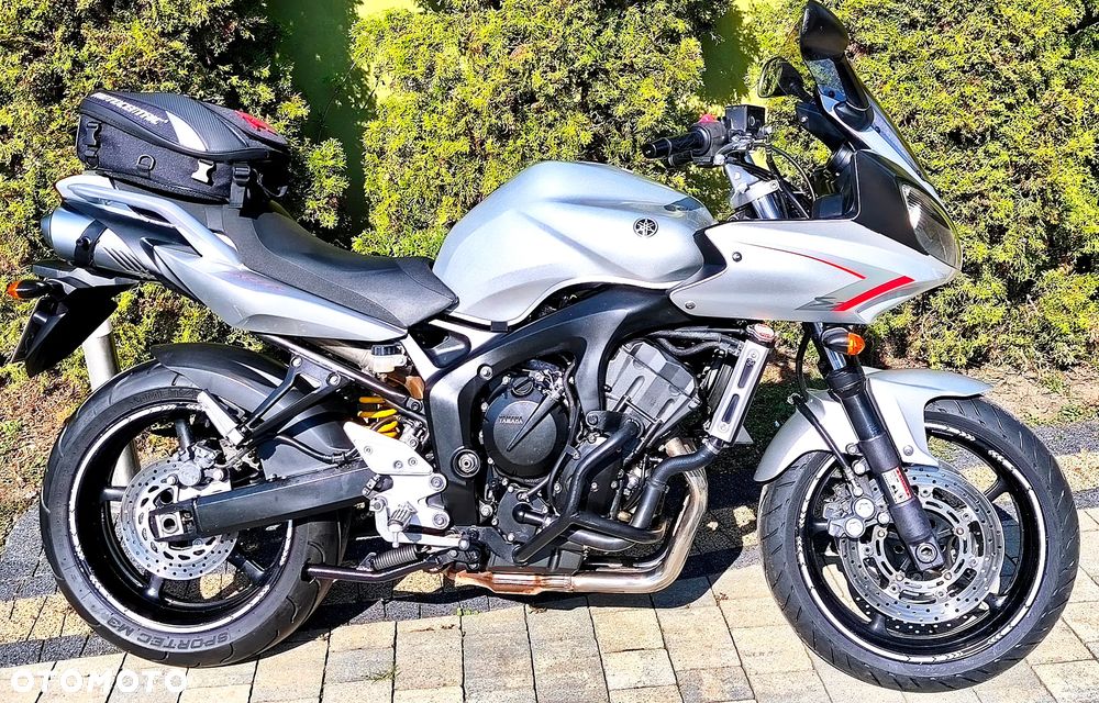 Yamaha FZ6 - 11