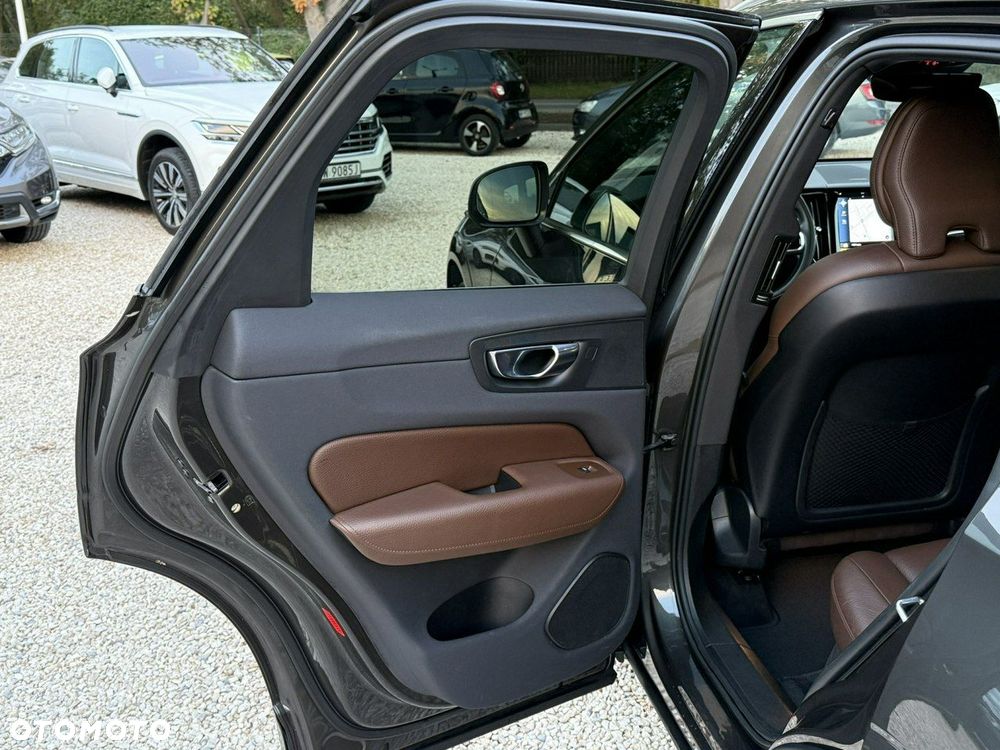 Volvo XC 60 - 16