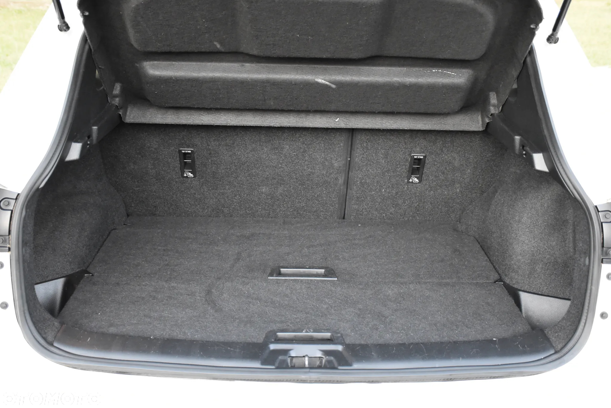 Nissan Qashqai 1.6 DCi Tekna+ - 36
