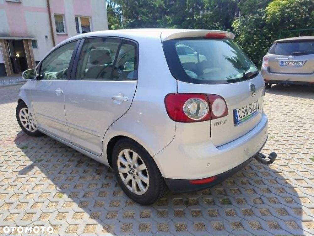 Volkswagen Golf Plus 1.6 FSI Sportline - 2