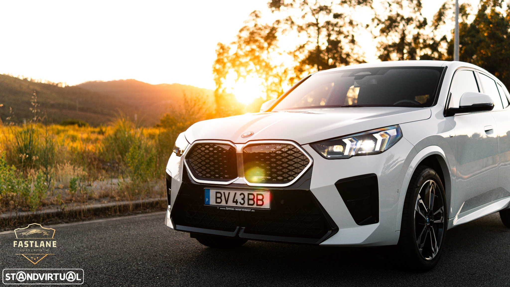 BMW iX2 eDrive20 Pack Desportivo M - 2