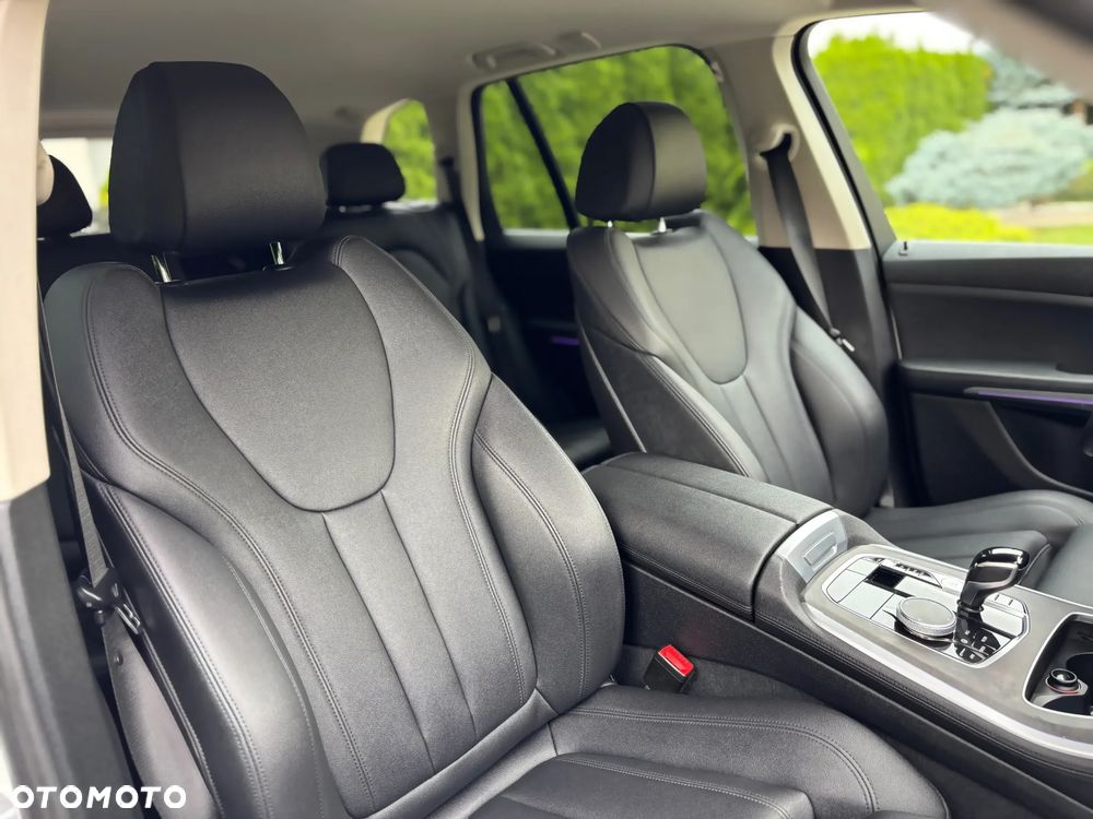 BMW X5 xDrive25d xLine - 13