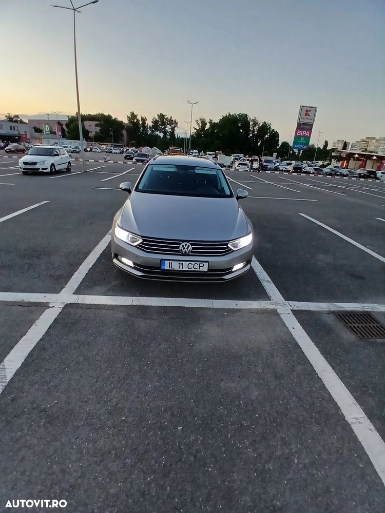 Volkswagen Passat 2.0 TDI DSG (BlueMotion Technology) Comfortline - 1