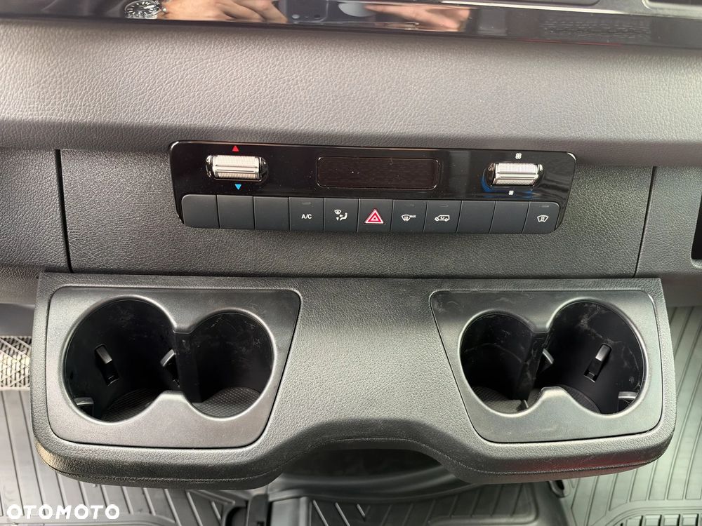 Mercedes-Benz SPRINTER 519 CDI - 25