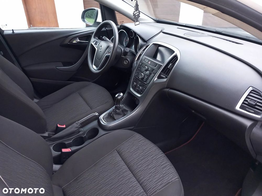 Opel Astra 1.6 Style - 37