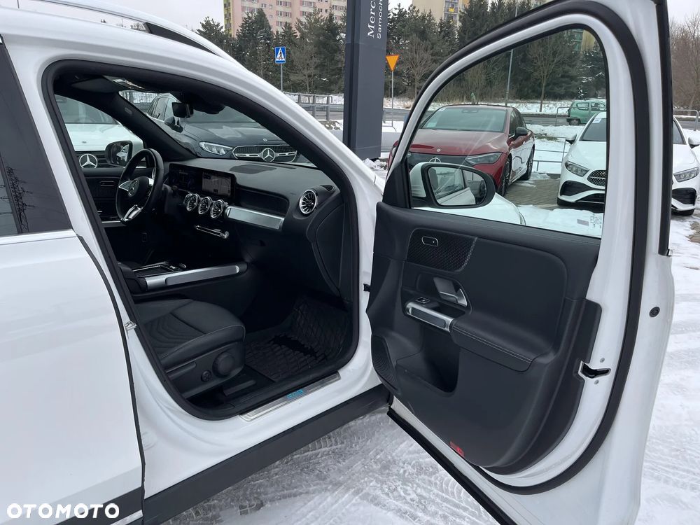 Mercedes-Benz EQB 250 70.5kWh Progressive 7os - 32