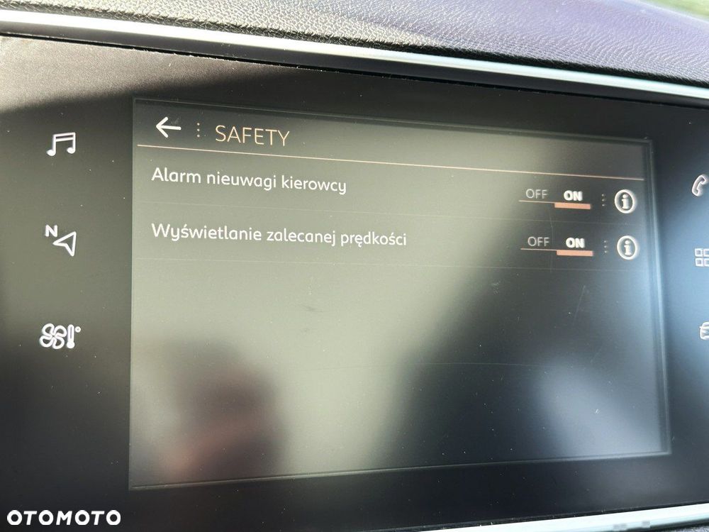 Peugeot 308 1.2 PureTech Allure S&S - 26