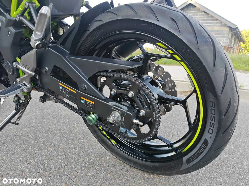 Kawasaki Z - 11