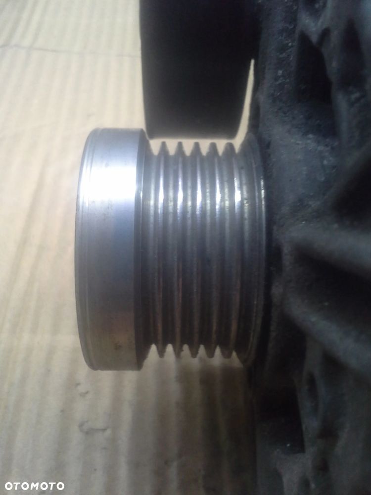 Alternator BMW E46 2.0 benzyna - 2