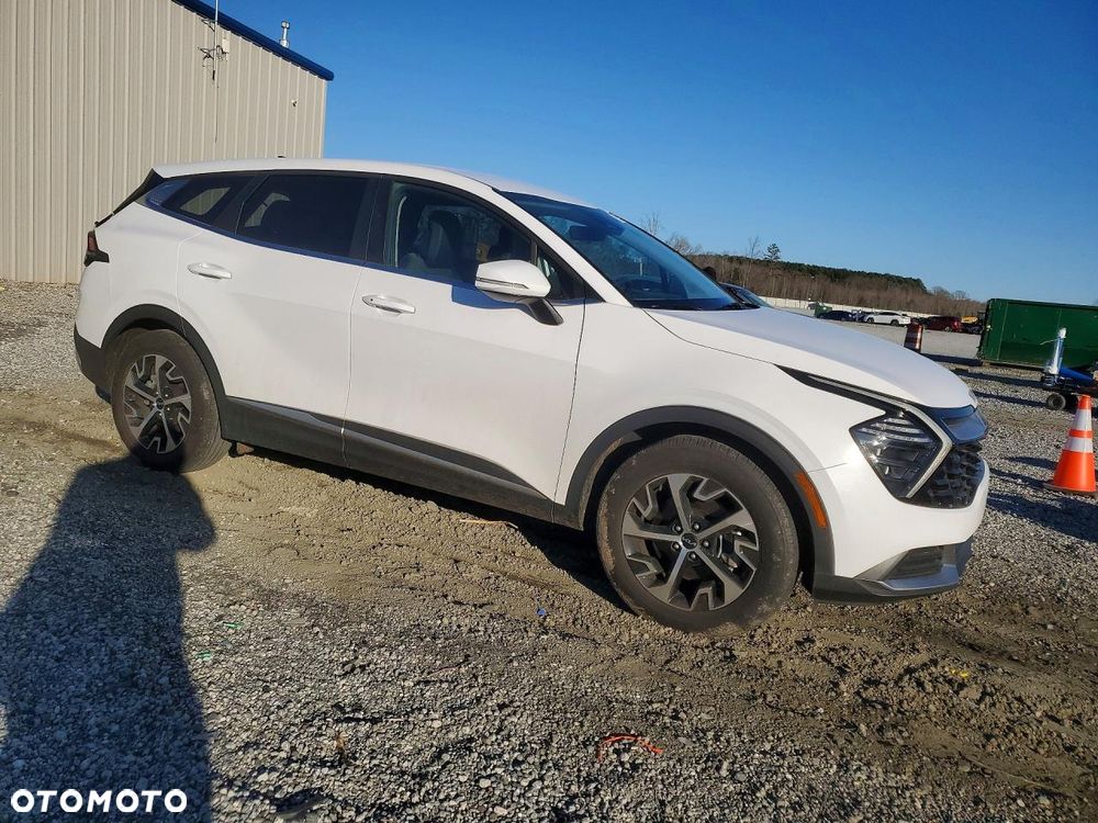 Kia Sportage - 5