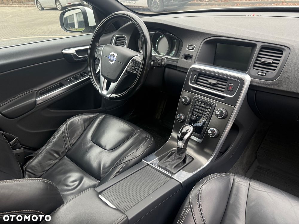 Volvo V60 T5 Geartronic Momentum - 7