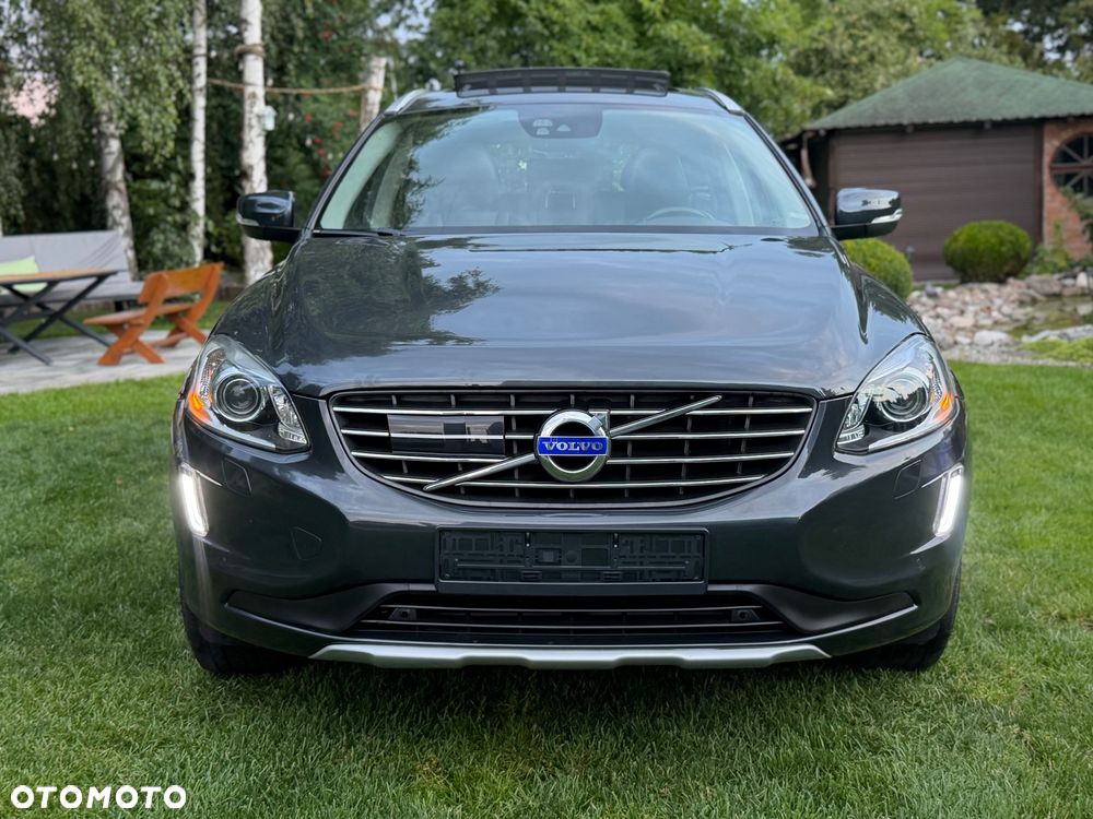 Volvo XC 60 D4 Drive-E Momentum - 4
