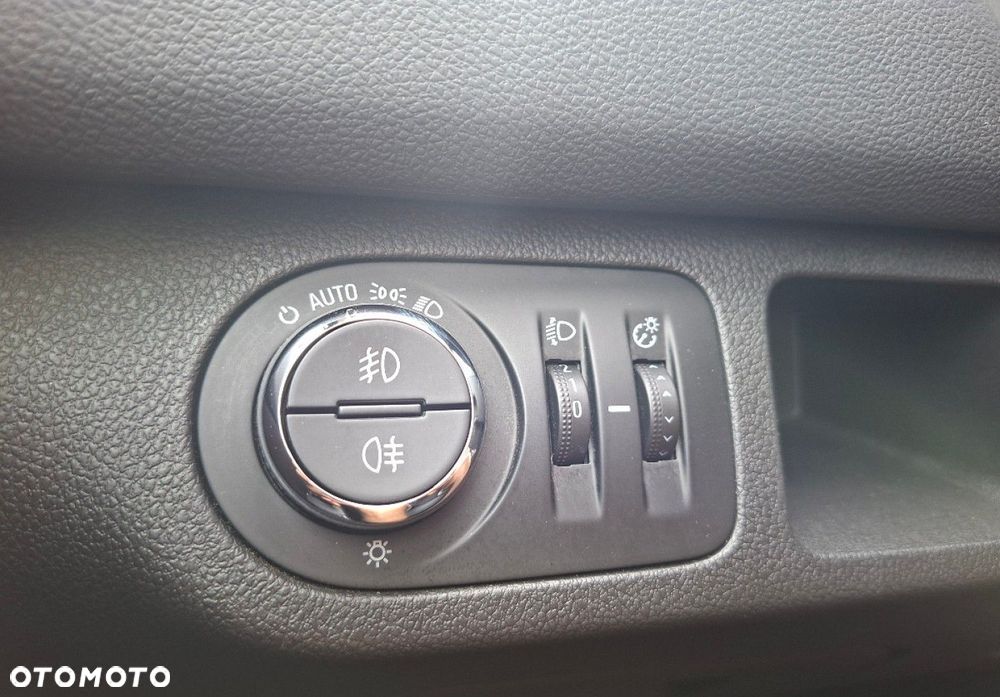 Opel Meriva - 34