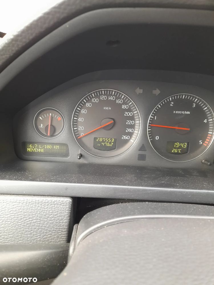Volvo XC 90 D5 - 14